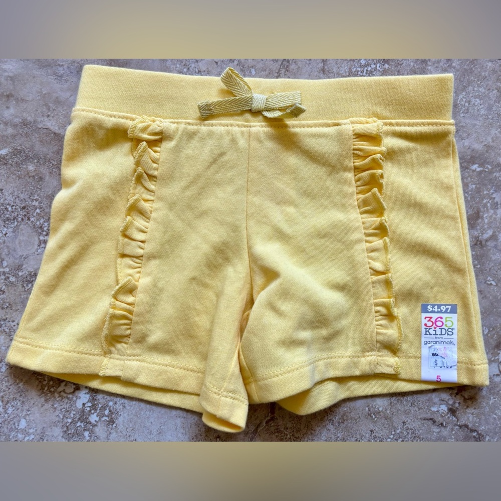 Girls Size 5 Yellow Shorts NEW Ruffles